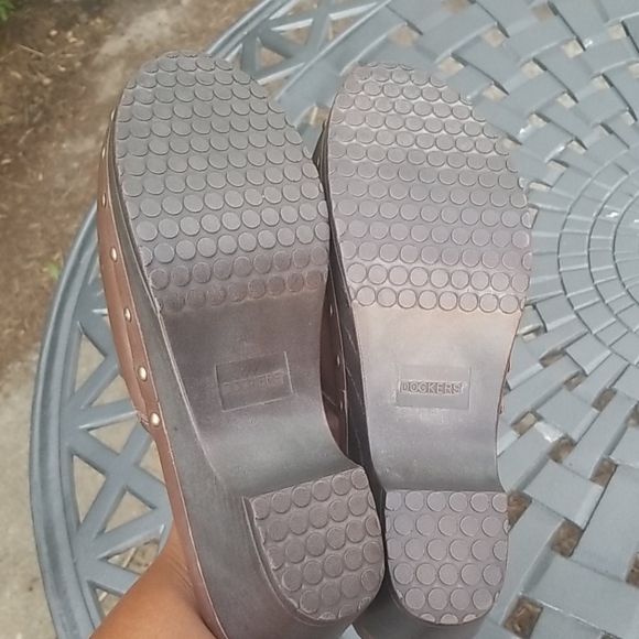 Docker Clogs - Picture 5 of 7